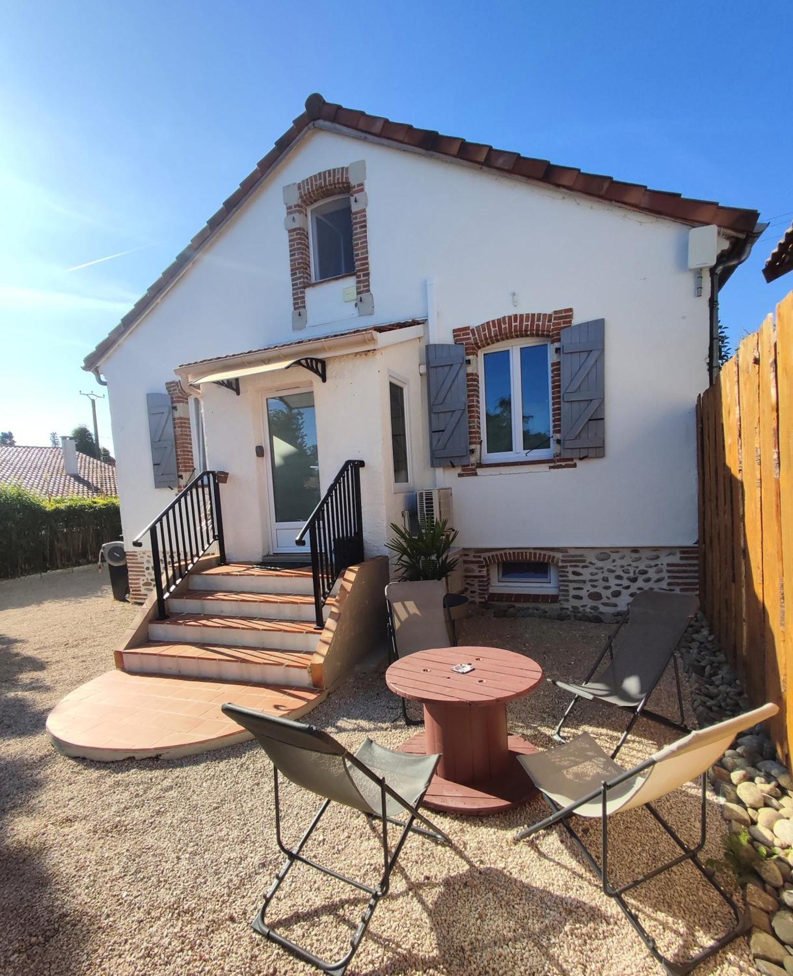 Villa Garona Avec Billard Proche Pyrenees Cazeres エクステリア 写真