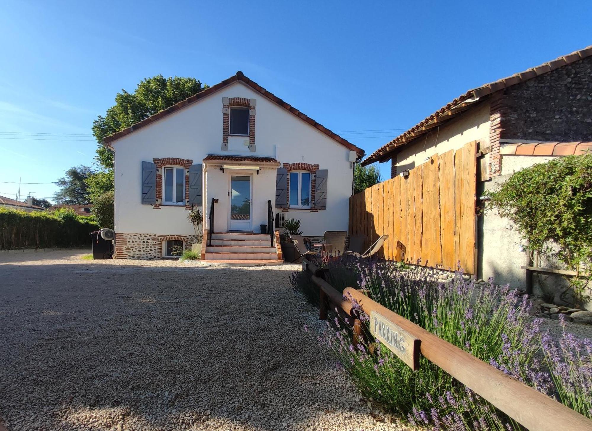 Villa Garona Avec Billard Proche Pyrenees Cazeres エクステリア 写真